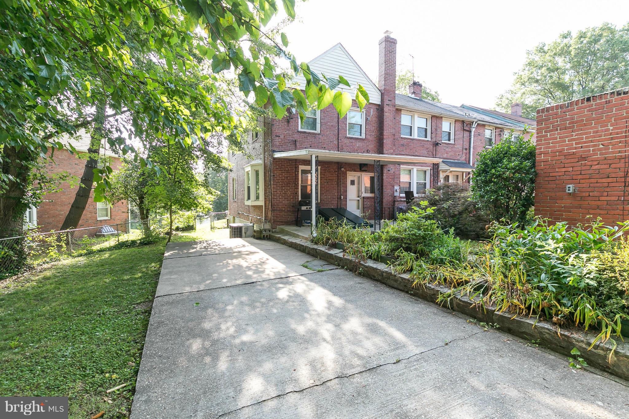 966 North Hill Road Baltimore, MD 21218 - Photo 29 of 30 2+ Car Driveway