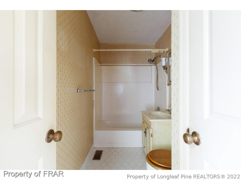 9934 West Reeves Bridge Road Linden, NC 28356 - Photo 13 of 36 Gallery Image 13