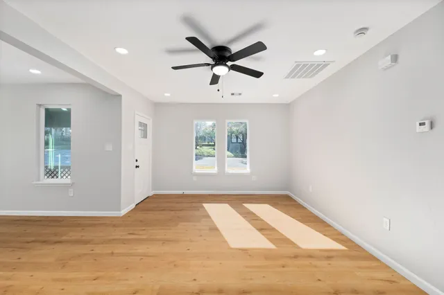 $415,000 | 100 East Val Verde Street, Brenham, TX 77833