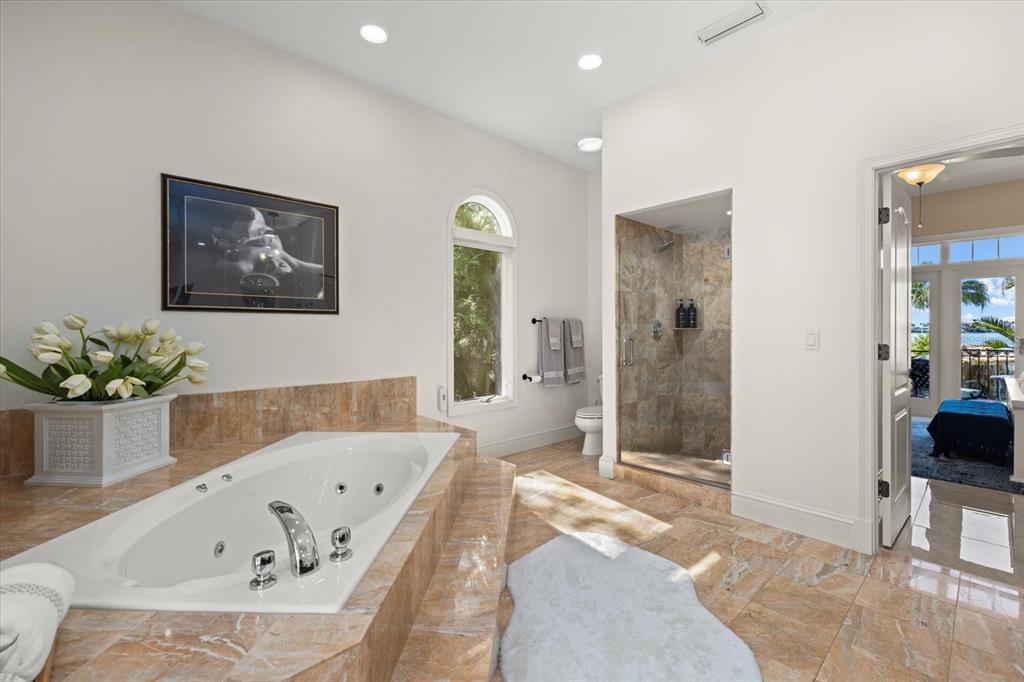 2115 Lychee Lane Nokomis, FL 34275 - Photo 35 of 85