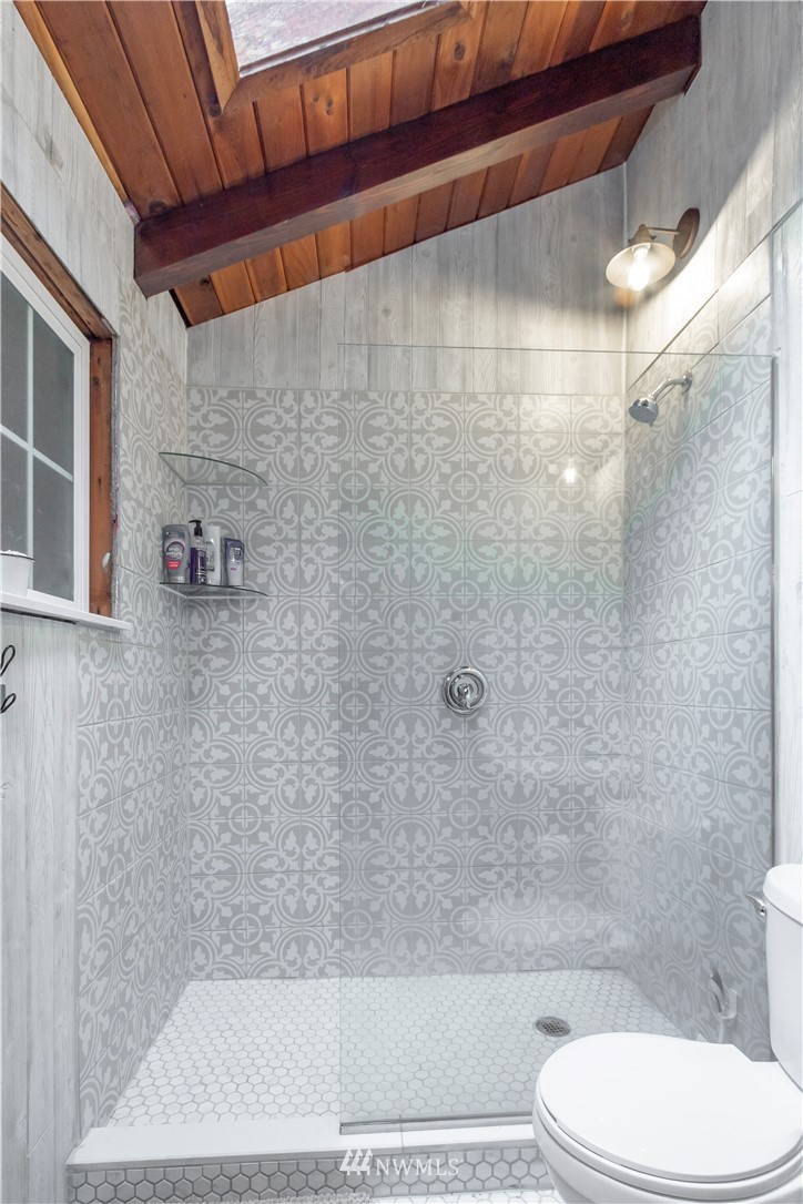 189 Sunstone Road Packwood, WA 98361 - Photo 21 of 40 Gallery Image 21