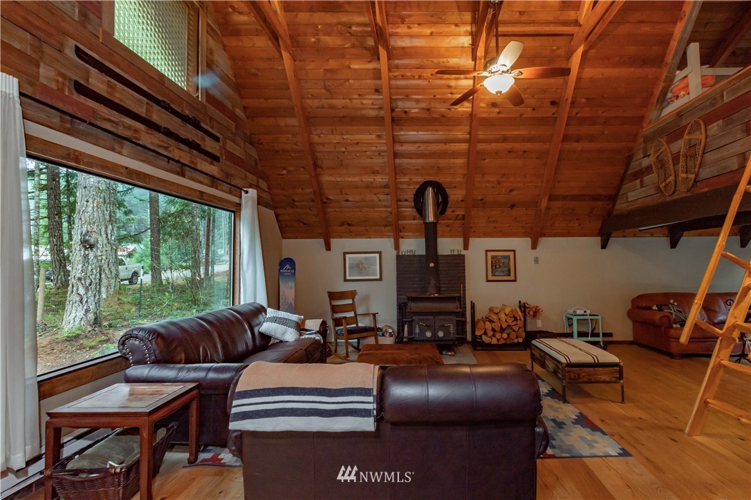 189 Sunstone Road Packwood, WA 98361 - Photo 23 of 40 Gallery Image 23