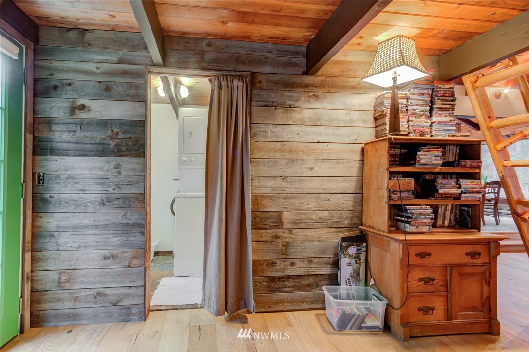 189 Sunstone Road Packwood, WA 98361 - Photo 31 of 40 Gallery Image 31
