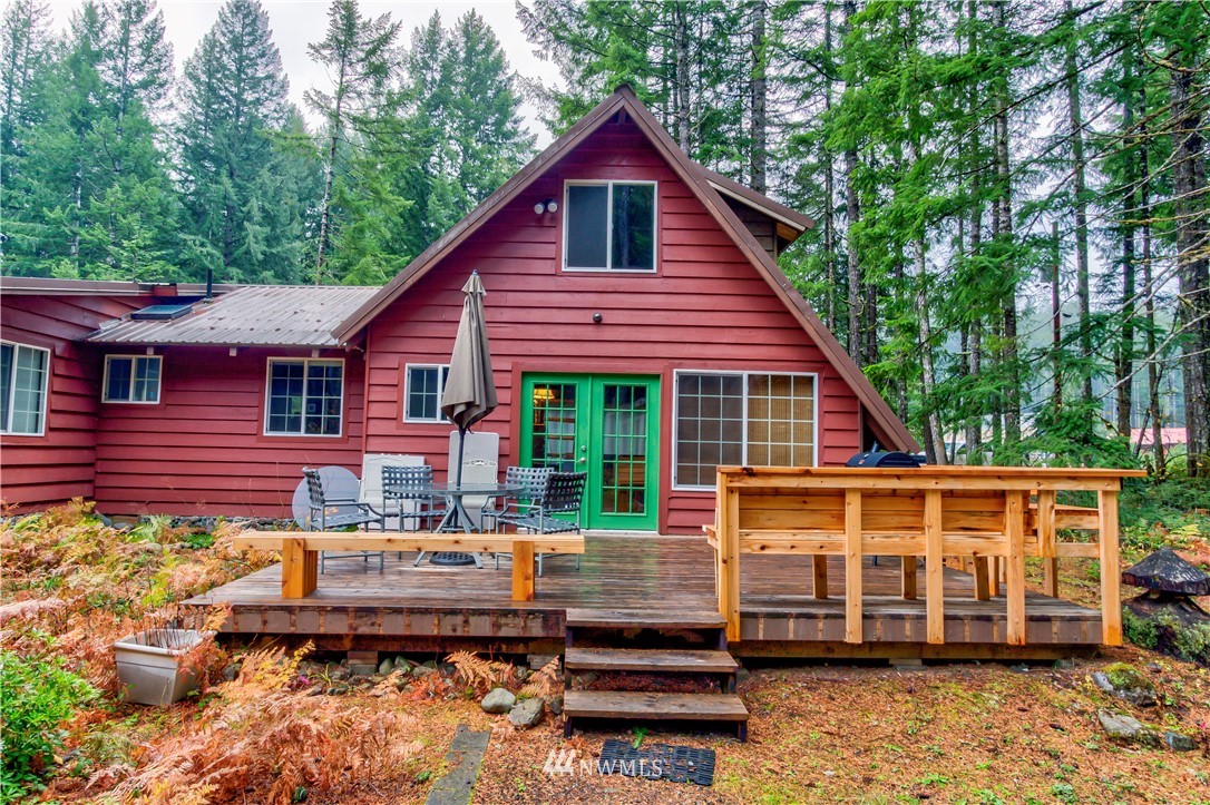 189 Sunstone Road Packwood, WA 98361 - Photo 36 of 40 Gallery Image 36