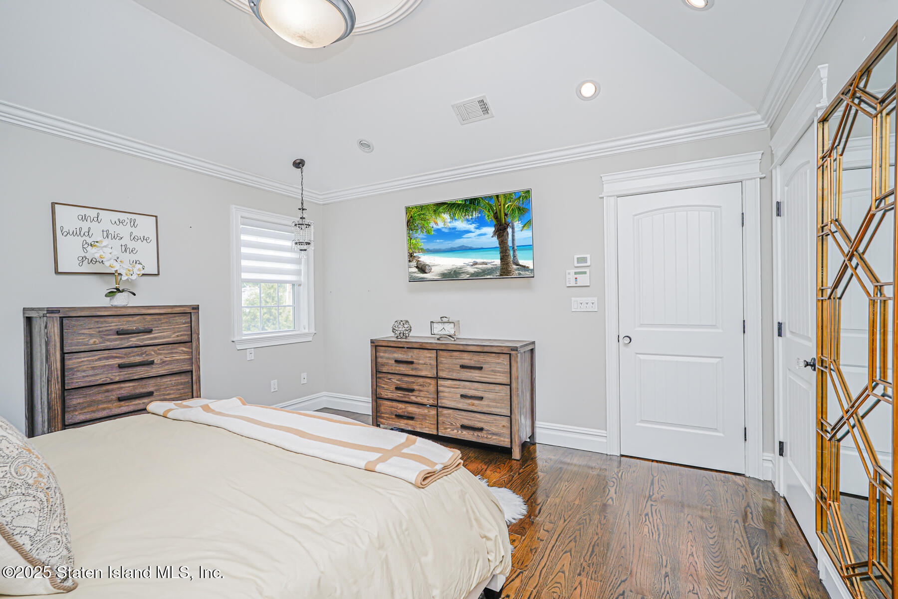 6 Waimer Place Staten Island, NY 10312 - Photo 22 of 33 6 Waimer Place