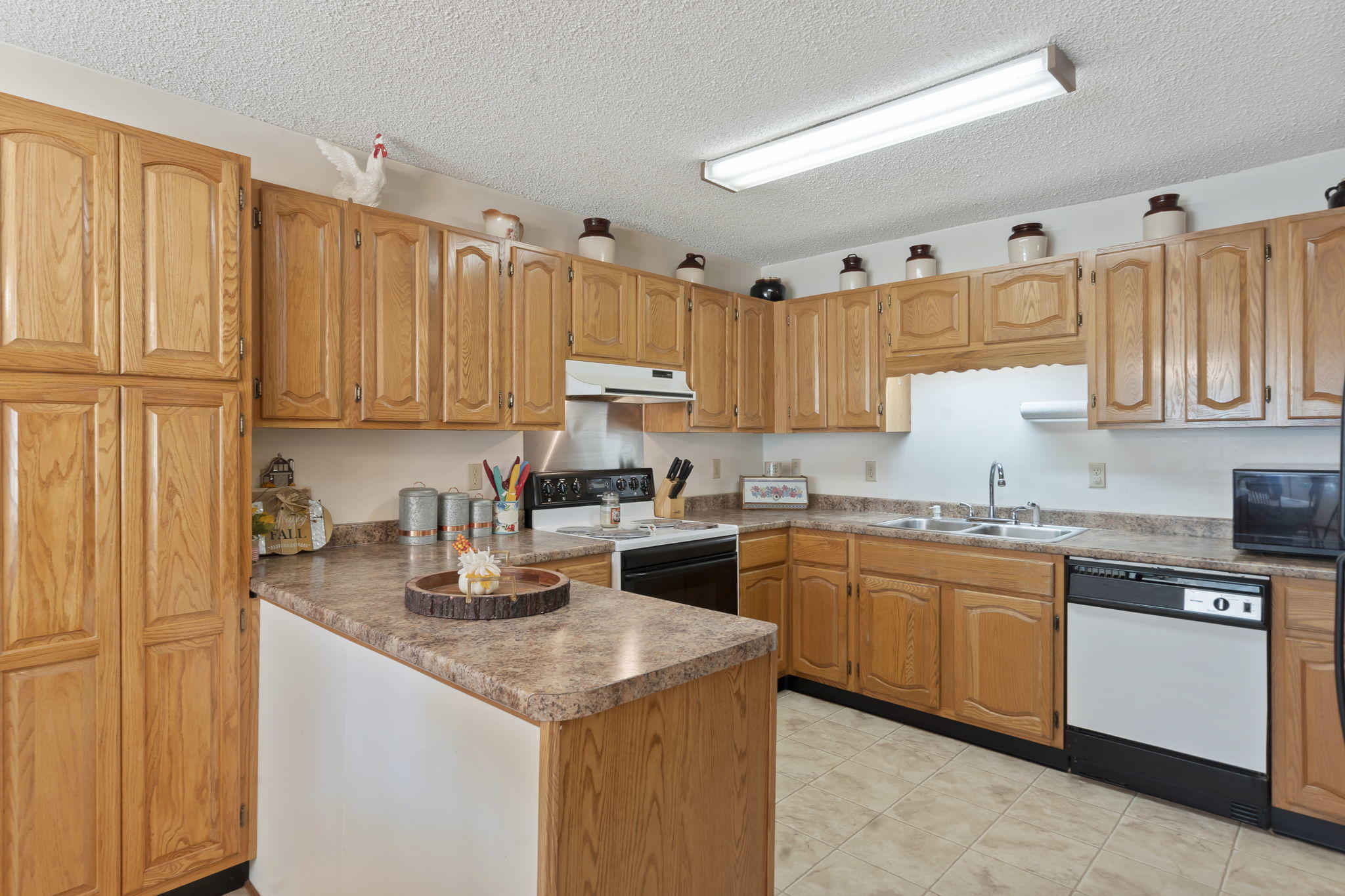 9506 Barbee Road Soddy Daisy, TN 37379 - Photo 12 of 25 19-web-or-mls-DSC05775