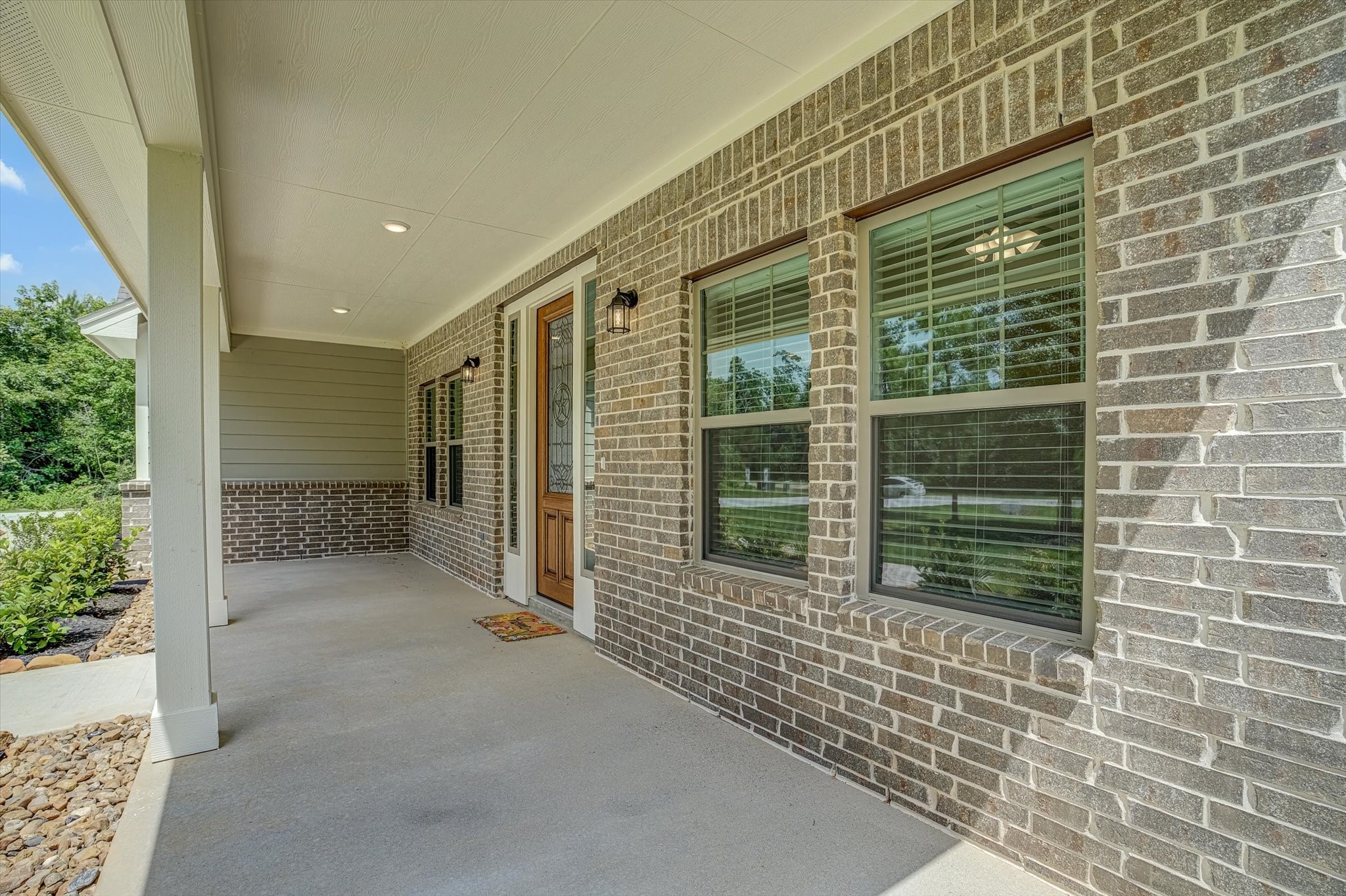 347 Iron Horse Road Willis, TX 77378 - Photo 5 of 49