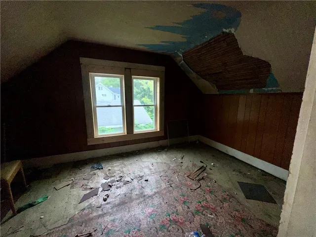 $65,000 | 901 2nd Street, Ridgeway, MO 64481