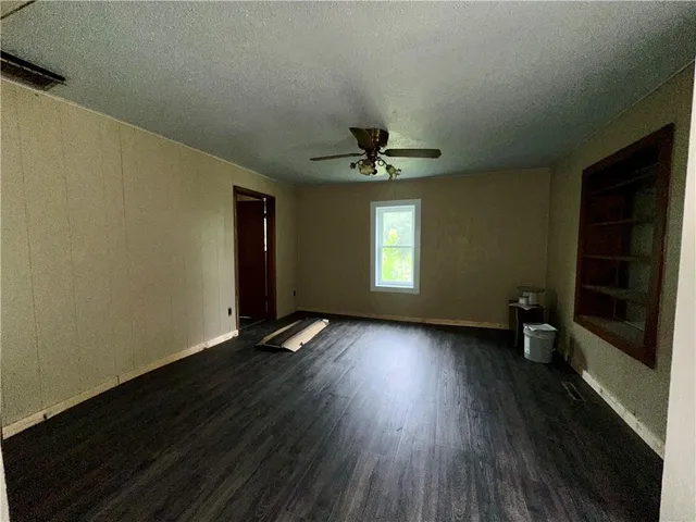 $65,000 | 901 2nd Street, Ridgeway, MO 64481