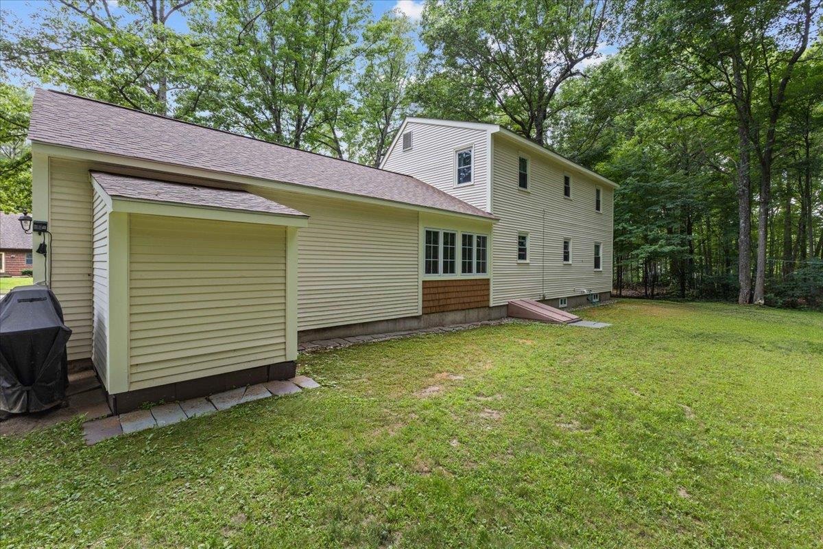473 Sunderland Woods Road Colchester, VT 05446 - Photo 40 of 43 Gallery Image 40