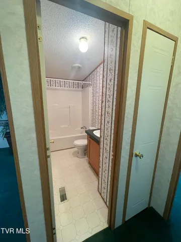 $200,000 | 175 Summit Drive, Rogersville, TN 37857