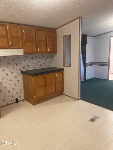 $200,000 | 175 Summit Drive, Rogersville, TN 37857