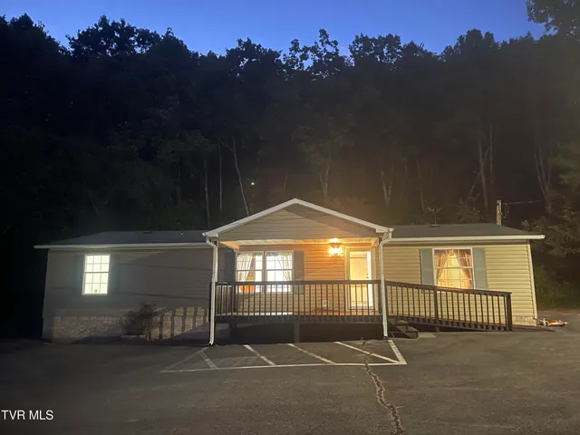 $200,000 | 175 Summit Drive, Rogersville, TN 37857