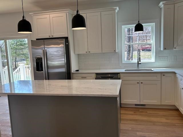 20 Doreen Court Cranston, RI 02921 - Photo 7 of 26