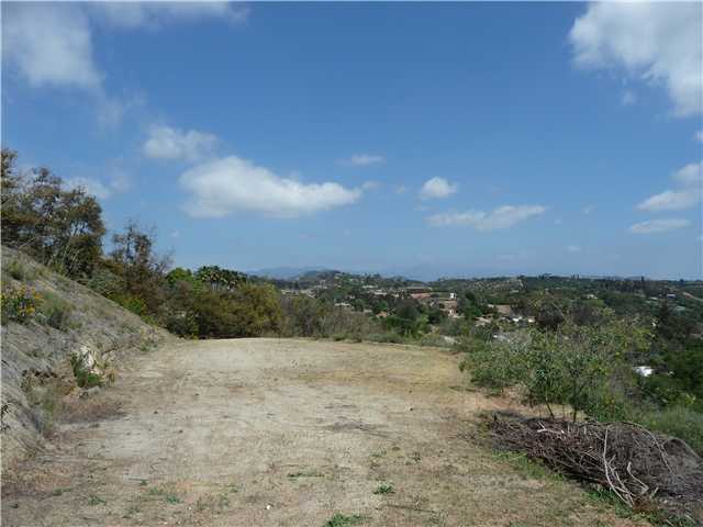 56 Reche Road Fallbrook, CA 92028 - Photo 4 of 14