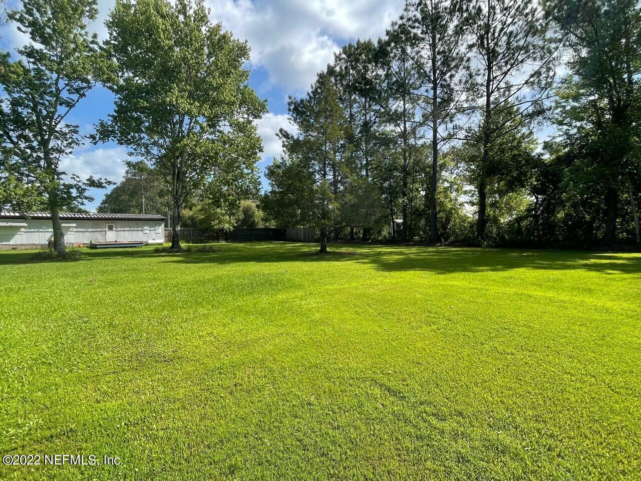 111 Jack Road Palatka, FL 32177 - Photo 8 of 23 IMG_2144