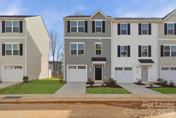 $2,295 | 7024 Capstan Terrace, Charlotte, NC 28269