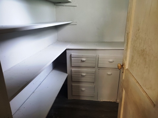 356 West Cypress Street Kankakee, IL 60901 - Photo 6 of 10 a view of walk in closet