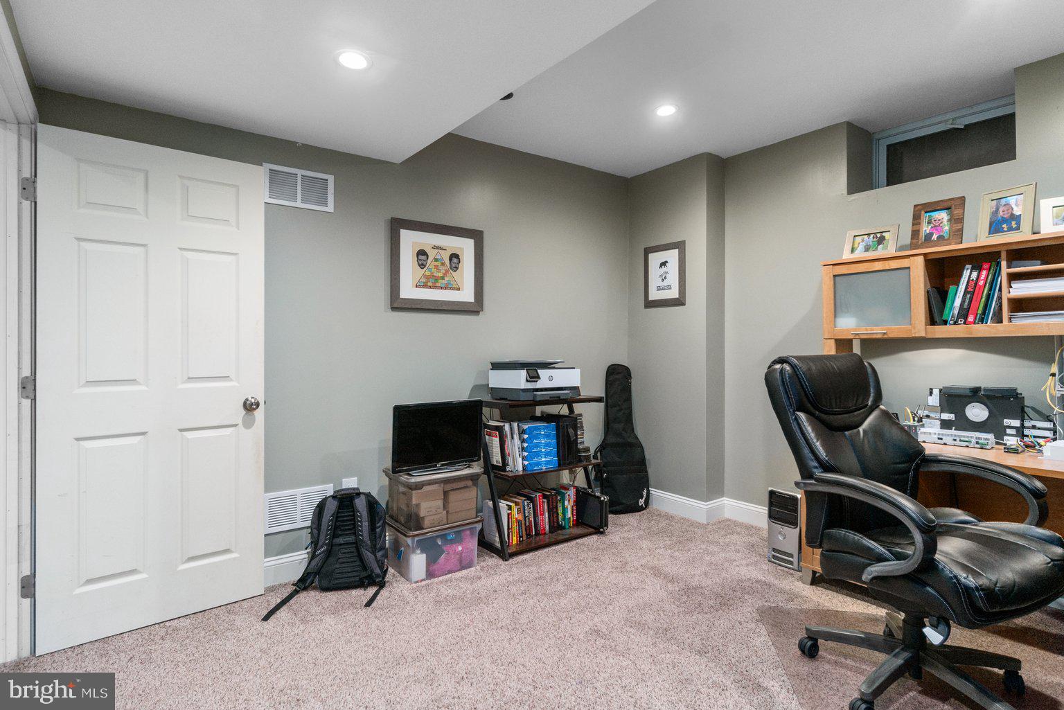 418 Pumping Station Road Hanover, PA 17331 - Photo 21 of 45