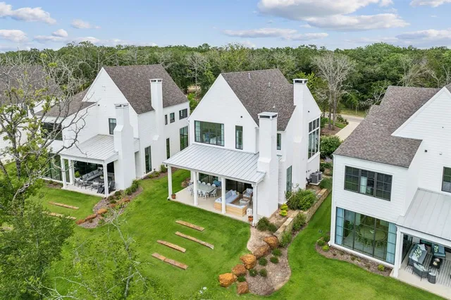 $2,195,000 | 3890 Windward Way, Malakoff, TX 75148