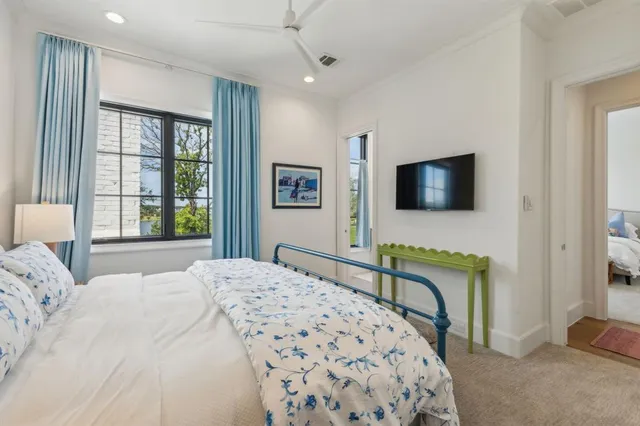 $2,195,000 | 3890 Windward Way, Malakoff, TX 75148