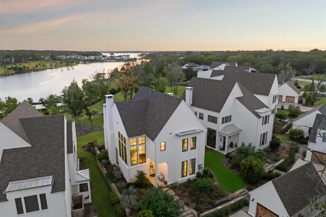 $2,195,000 | 3890 Windward Way, Malakoff, TX 75148
