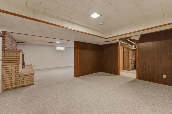 a view of empty room