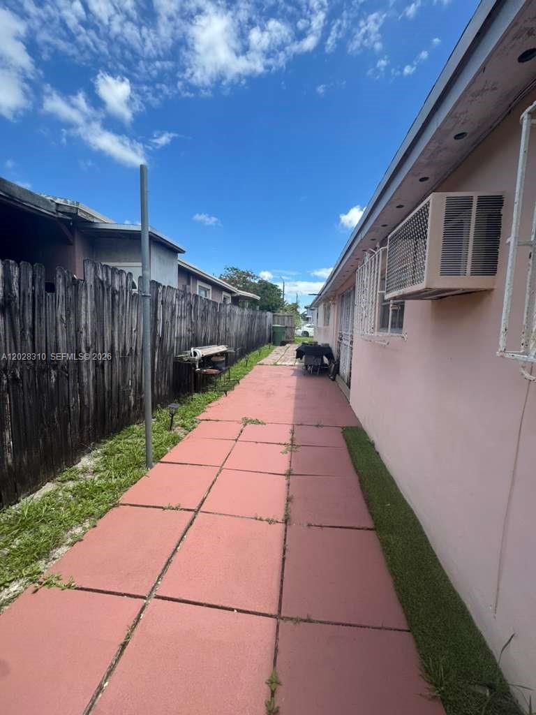 252 East 37th Street Hialeah, FL 33013 - Photo 39 of 51