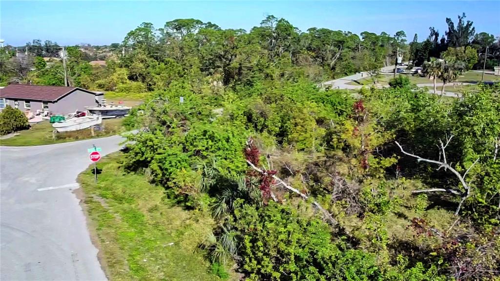 11272 7th Avenue Punta Gorda, FL 33955 - Photo 10 of 17