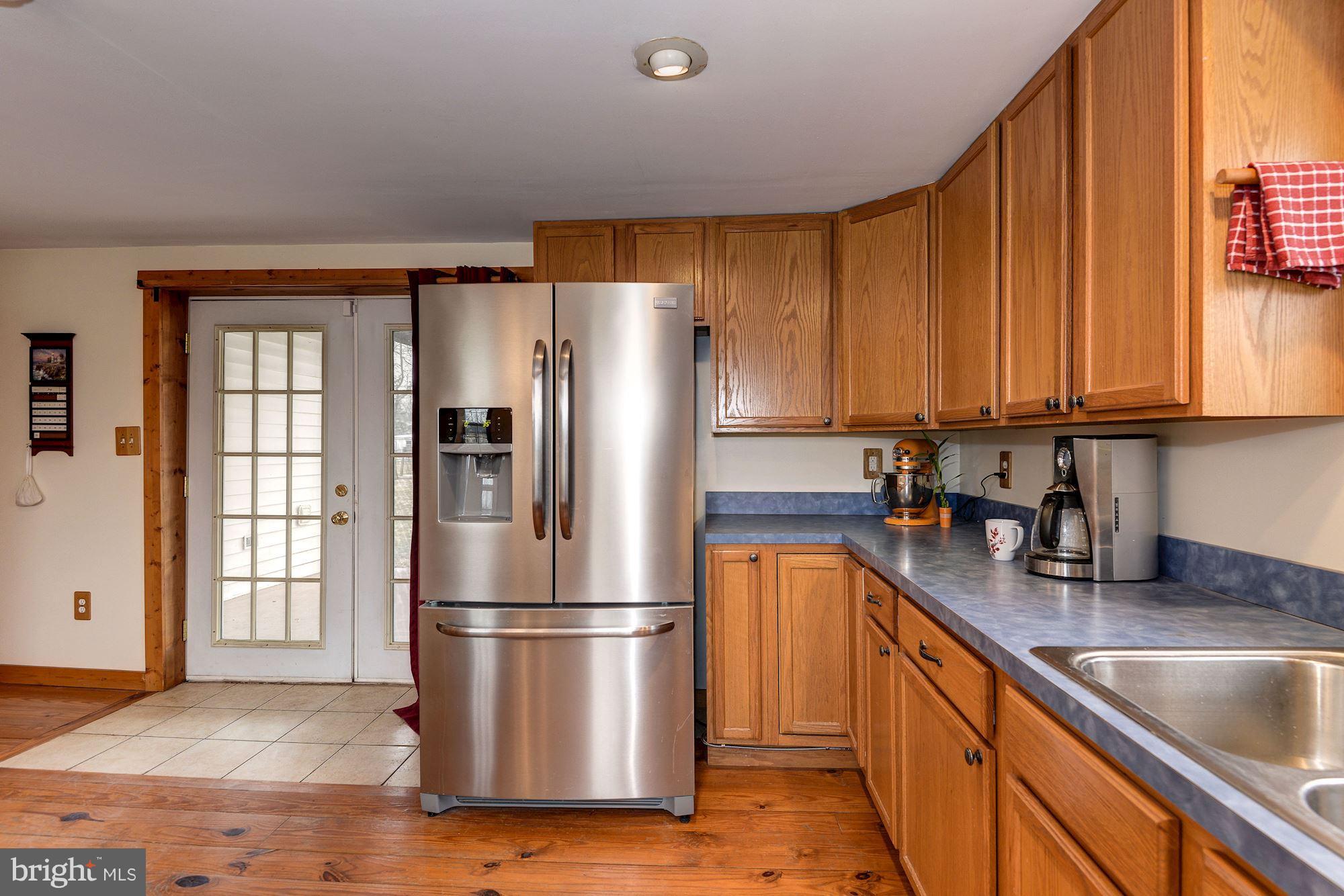 31 Red Bridge Road Gettysburg, PA 17325 - Photo 13 of 25 Kitchen