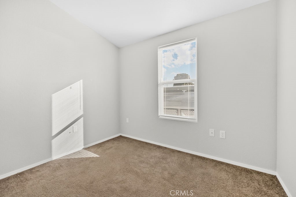 20683 Waalew Road, Unit 48 Apple Valley, CA 92307 - Photo 18 of 38