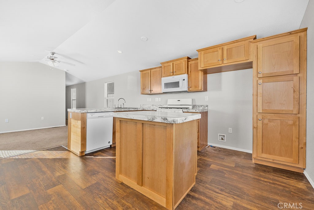 20683 Waalew Road, Unit 48 Apple Valley, CA 92307 - Photo 23 of 38