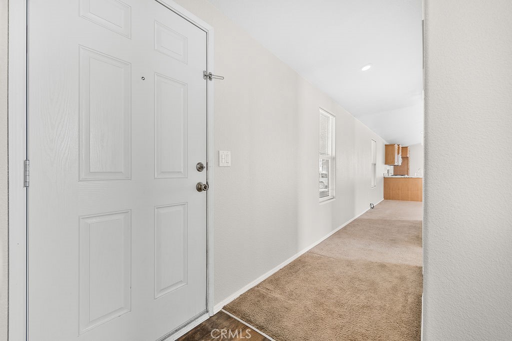 20683 Waalew Road, Unit 48 Apple Valley, CA 92307 - Photo 9 of 38