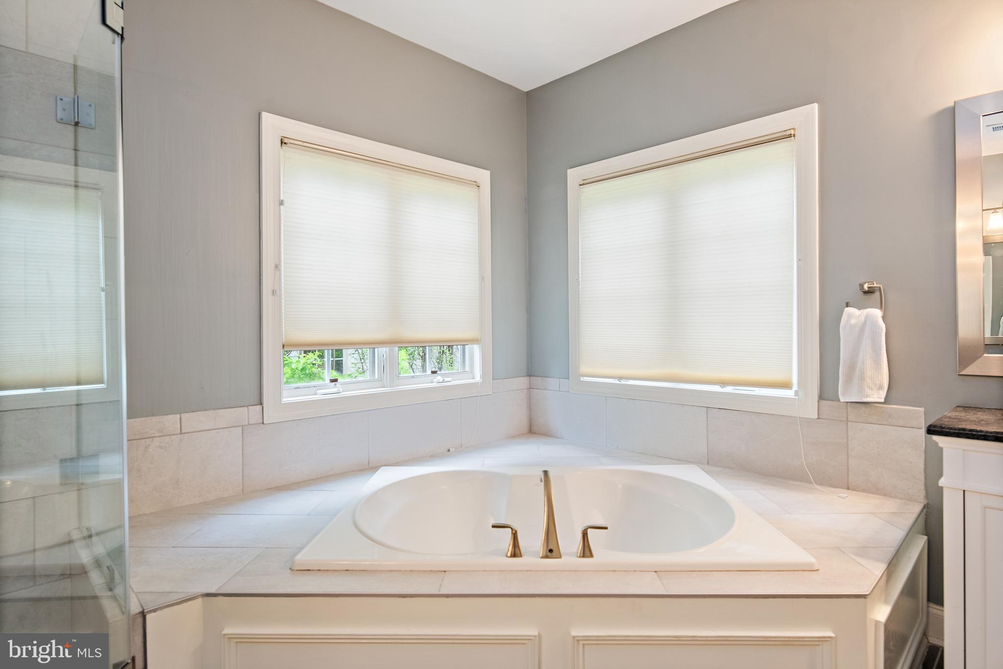 732 Pearson Point Annapolis, MD 21401 - Photo 52 of 76