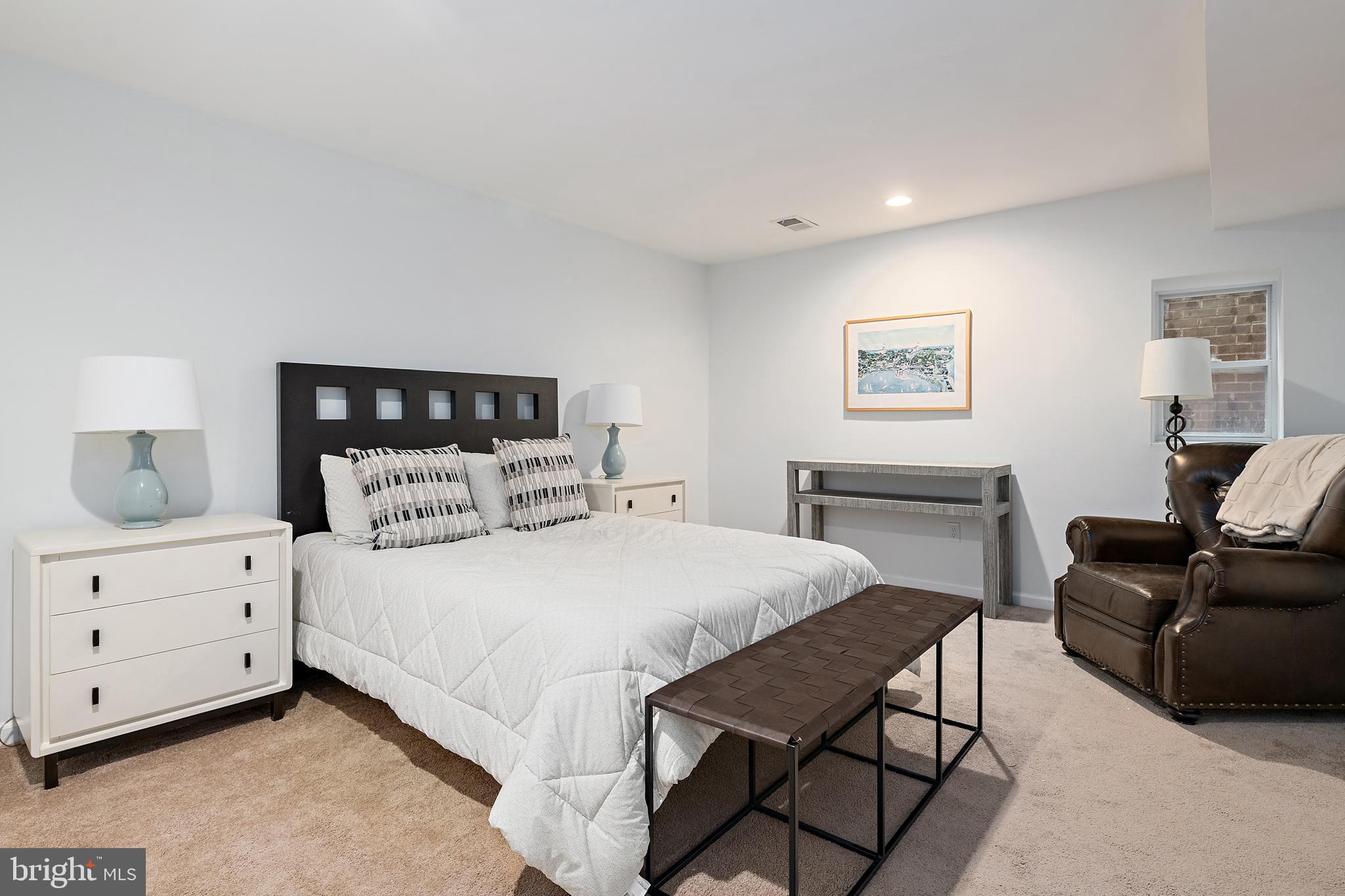 732 Pearson Point Annapolis, MD 21401 - Photo 64 of 76