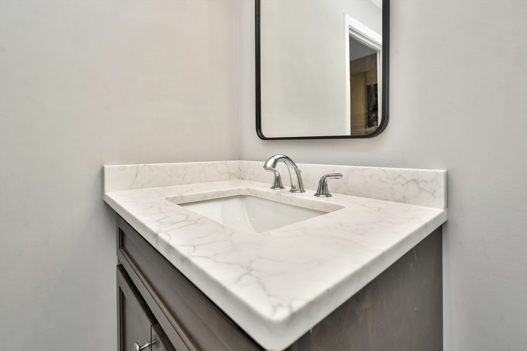 192 Fairmount Avenue, Unit 1 Boston, MA 02136 - Photo 20 of 23
