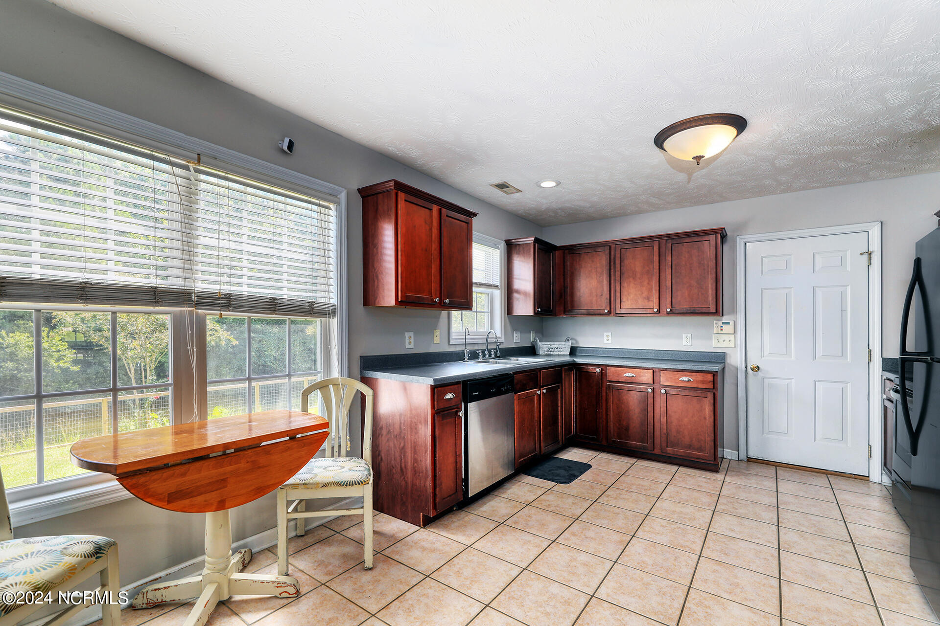 178 East Ridge Court Jacksonville, NC 28540 - Photo 13 of 35 Int_33