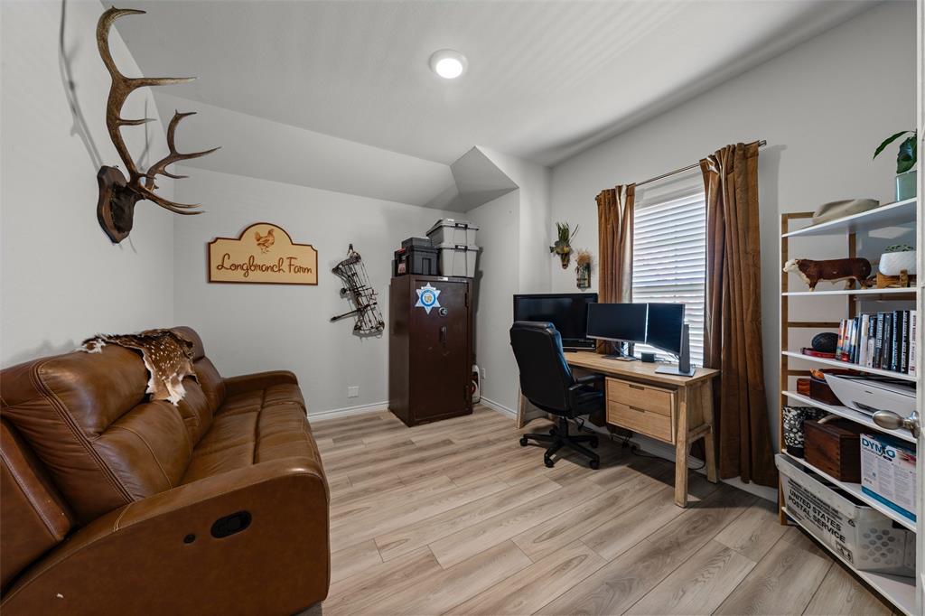 10900 Peperak Court Waco, TX 76708 - Photo 16 of 21