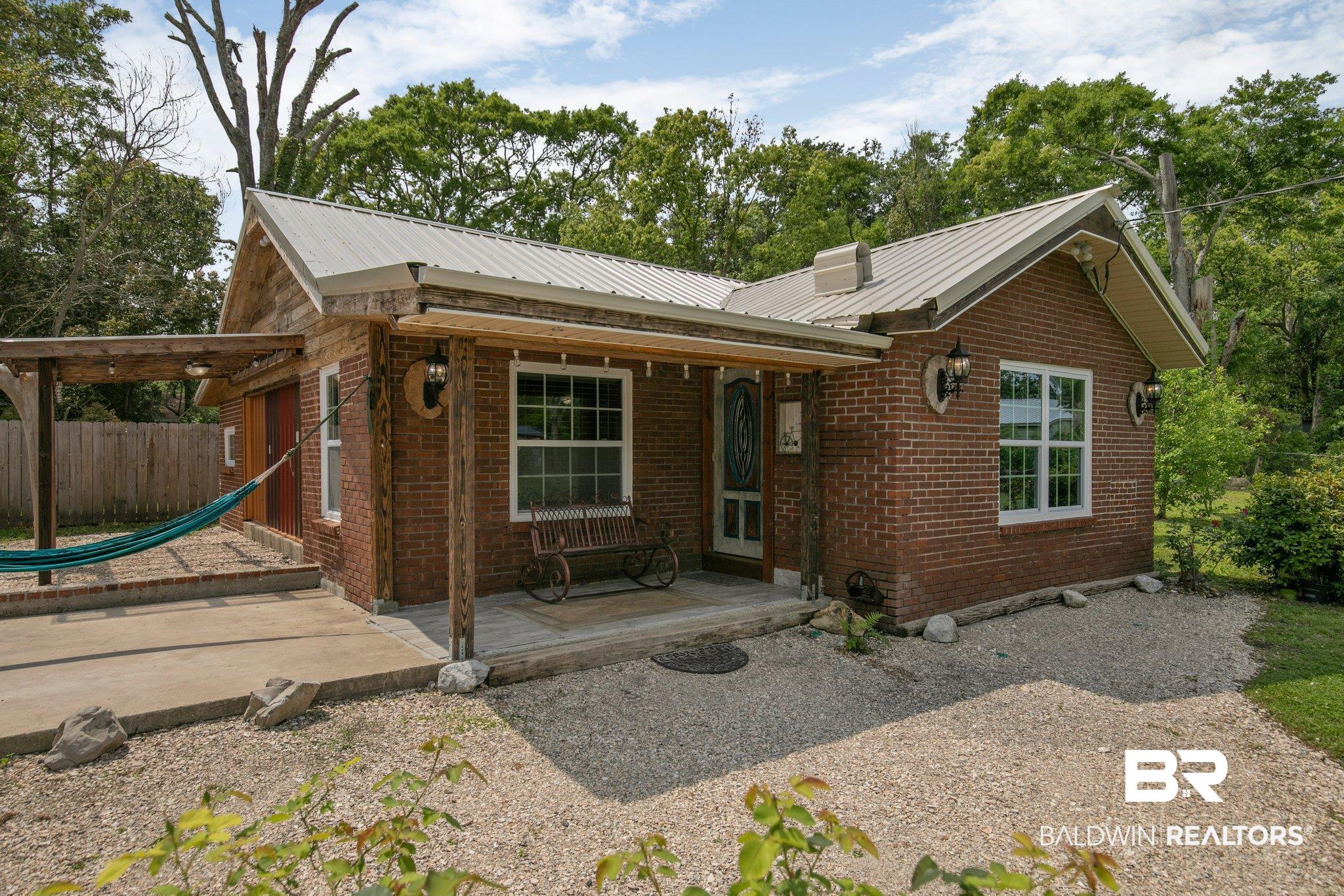 305 9th Avenue Mobile, AL 36611 - Photo 7 of 40