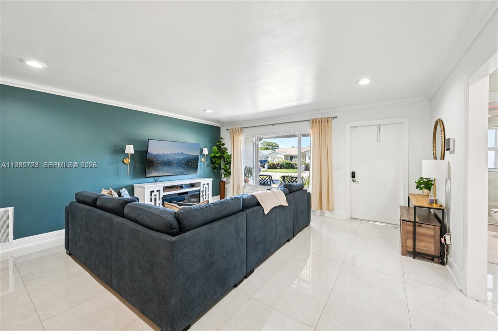 8900 Southwest 7th Street Boca Raton, FL 33433 - Photo 9 of 51 Gallery Image 9