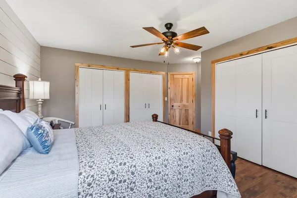 $525,000 | N59W39568 Laketon Avenue, Oconomowoc, WI 53066