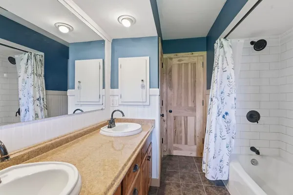 $525,000 | N59W39568 Laketon Avenue, Oconomowoc, WI 53066