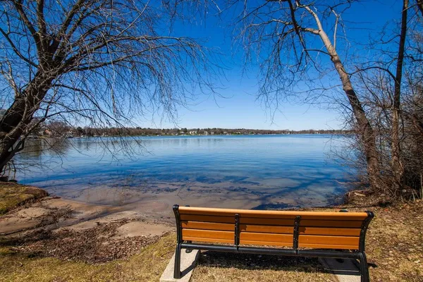 $525,000 | N59W39568 Laketon Avenue, Oconomowoc, WI 53066