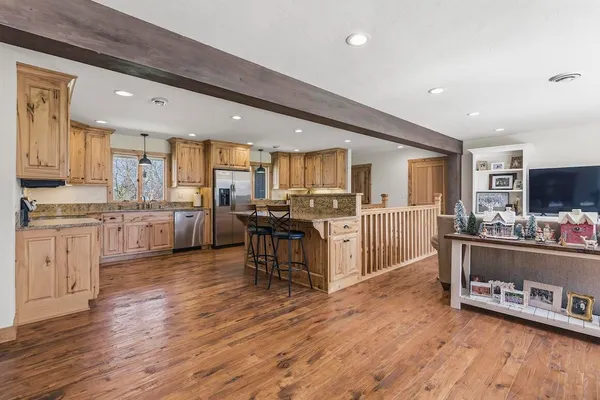 $525,000 | N59W39568 Laketon Avenue, Oconomowoc, WI 53066