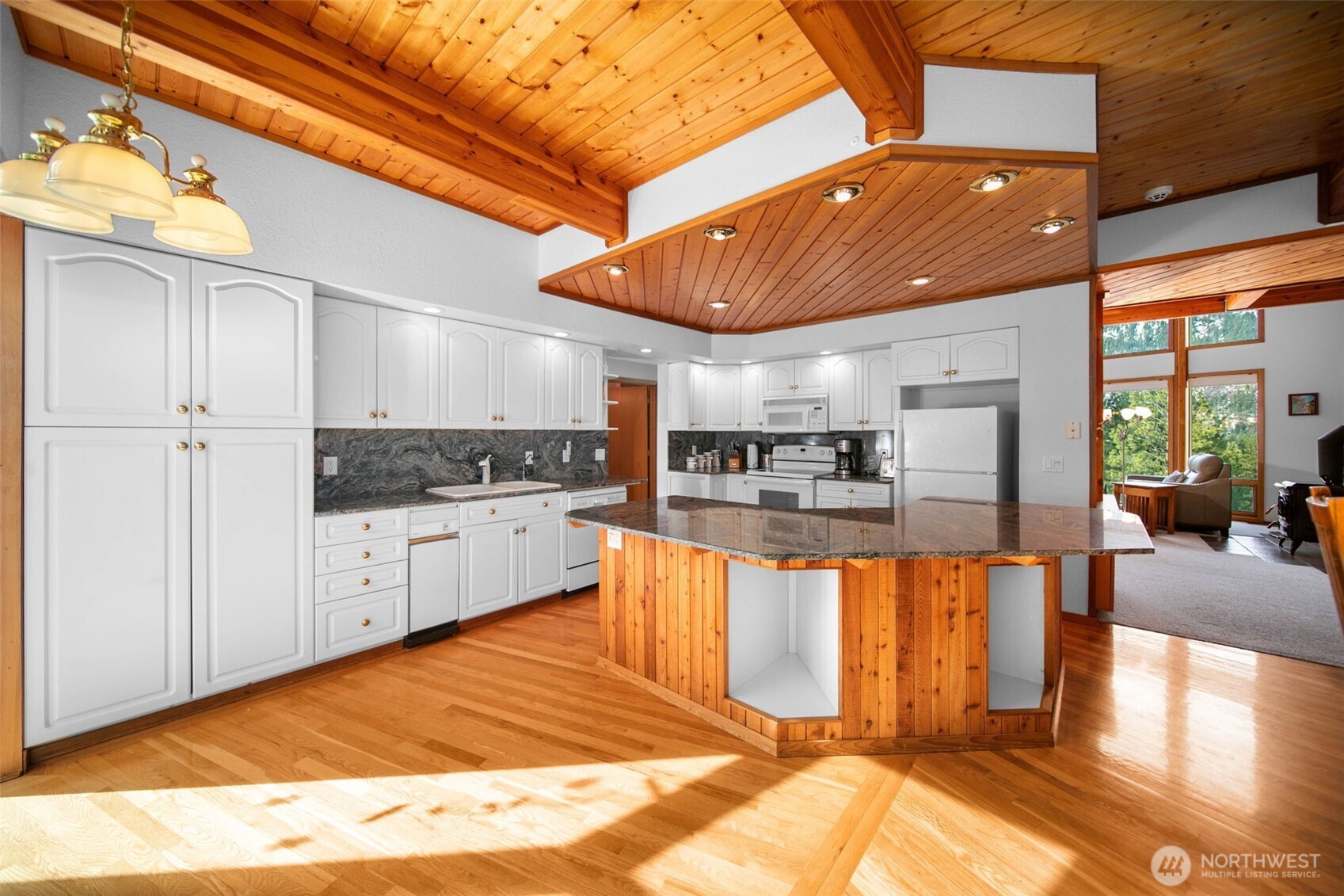 219 Dempsey Road Leavenworth, WA 98826 - Photo 11 of 38