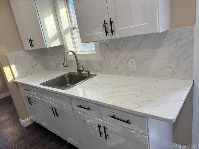 $679,999 | 123 4th Avenue, Huntington, NY 11746