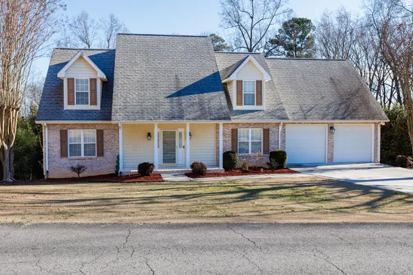 $385,000 | 1202 Covie Drive, Dalton, GA 30720