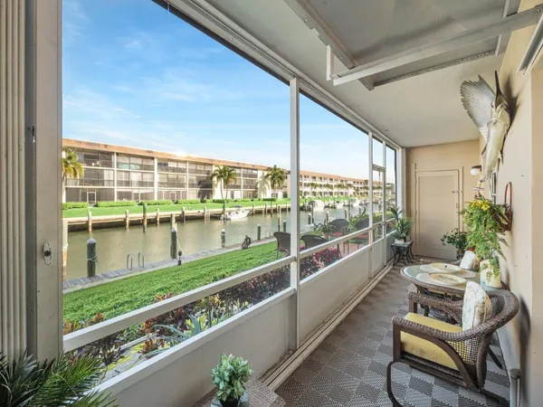 $1,700 | 131 Doolen Court, Unit 104, North Palm Beach, FL 33408