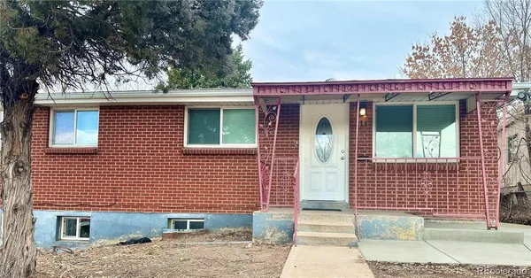 $3,200 | 624 Winona Court, Denver, CO 80204