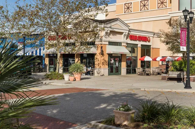 $475,000 | 993 Mourning Dove Drive, Myrtle Beach, SC 29577